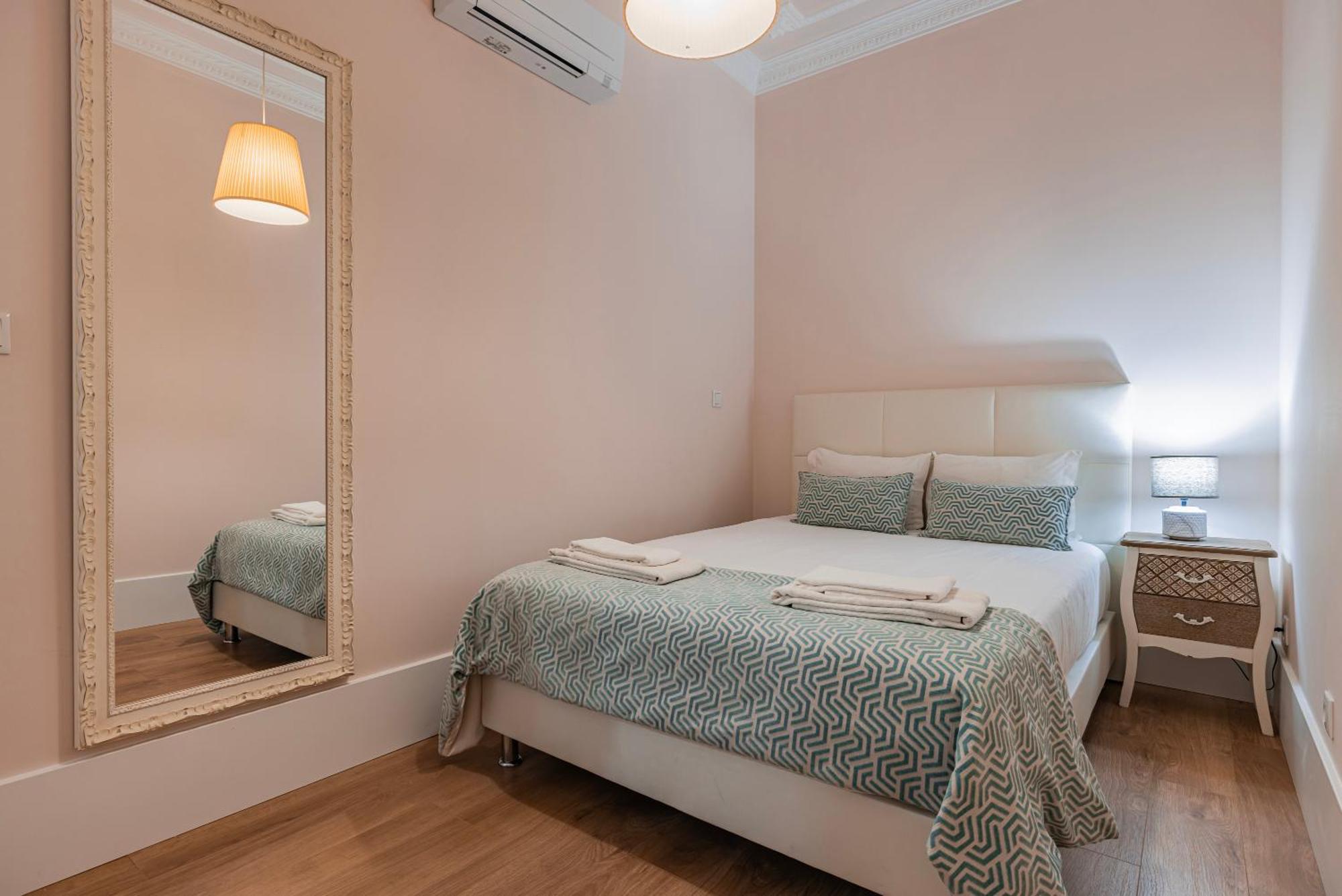 Apartamento Moderno Com Terraco Lizbona Zewnętrze zdjęcie